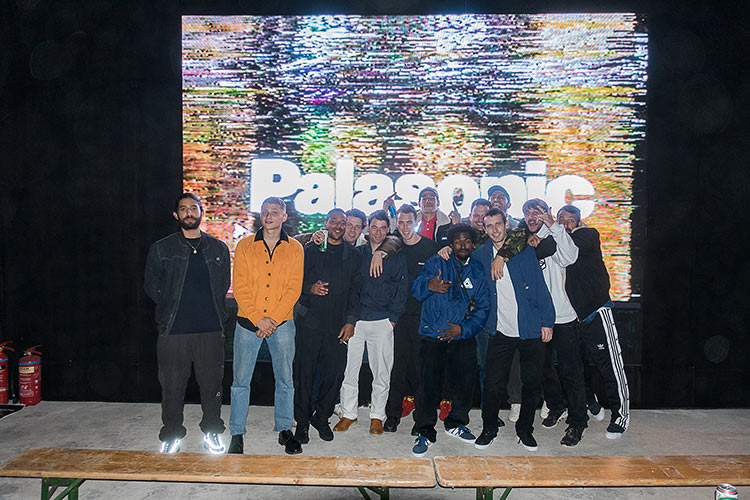 Palace Premiere photo15 750px