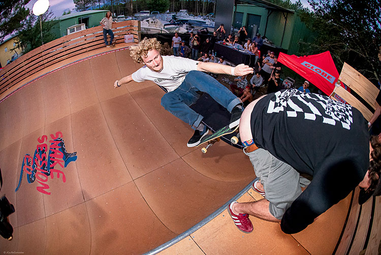 17Bursnide skate shop team effort. The Dutch team kept things pretty weird all weekend DZ 750px