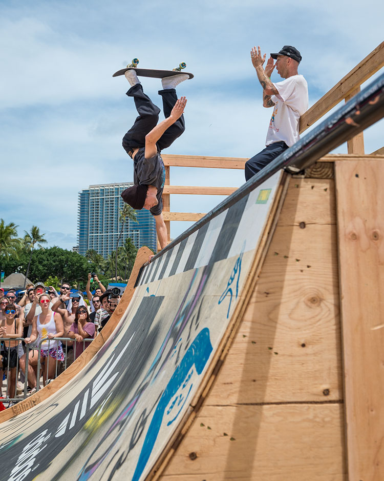 Hell of Paradise Contest Photos 53 750px