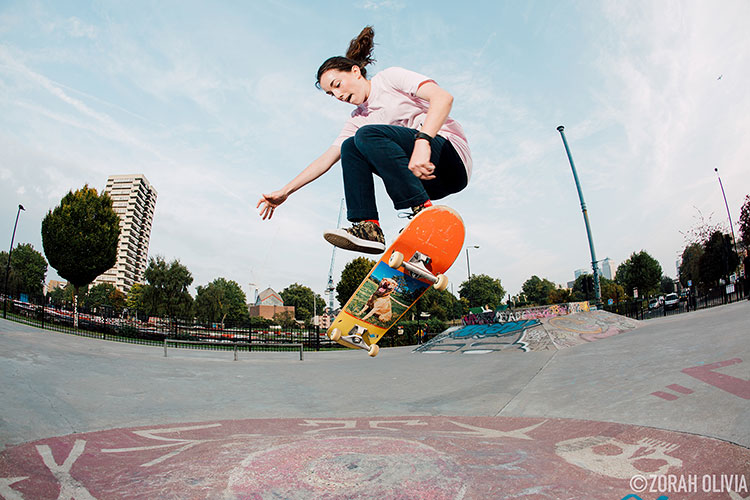 Beth Kerins Pop Shove Zorah Olivia 750px