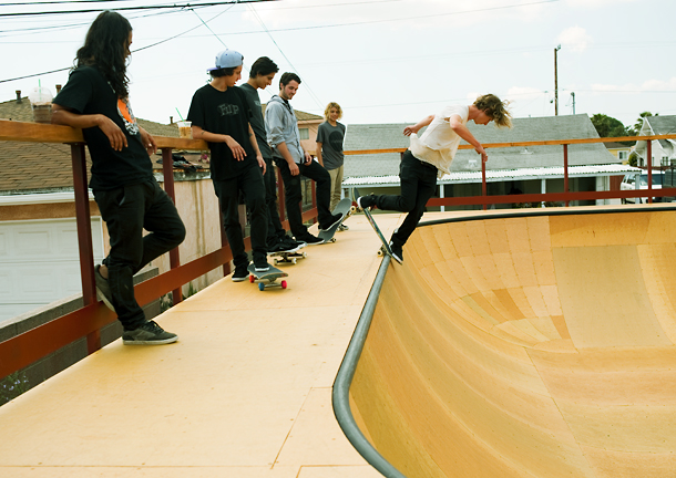 Burnout: Meet at Louie's