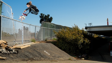 Extra Flare: Riley Hawk